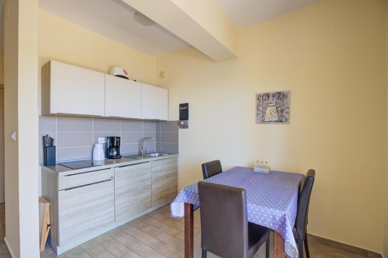 Villa Mia Свети Юрай Екстериор снимка